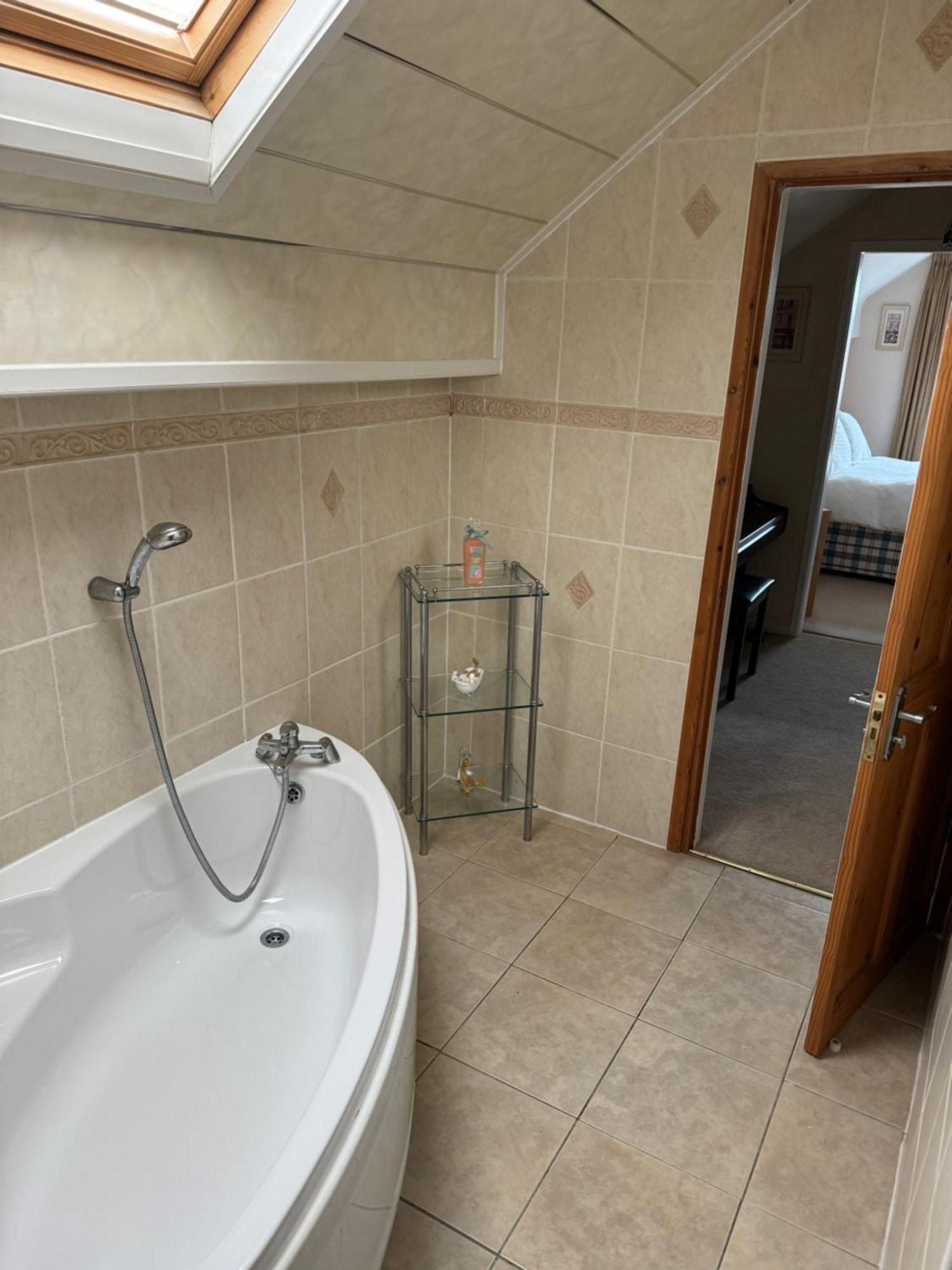 Linden Ave Bungalow Thornton  Dış mekan fotoğraf
